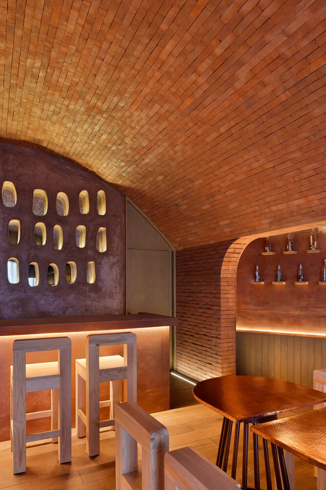 酒吧設計,酒吧設計案例,現代風格酒吧設計,酒吧設計方案,Arquitectura y Diseño,墨西哥,70㎡,Taller de Arquitectura y Diseño,紅磚,蒸餾酒酒吧