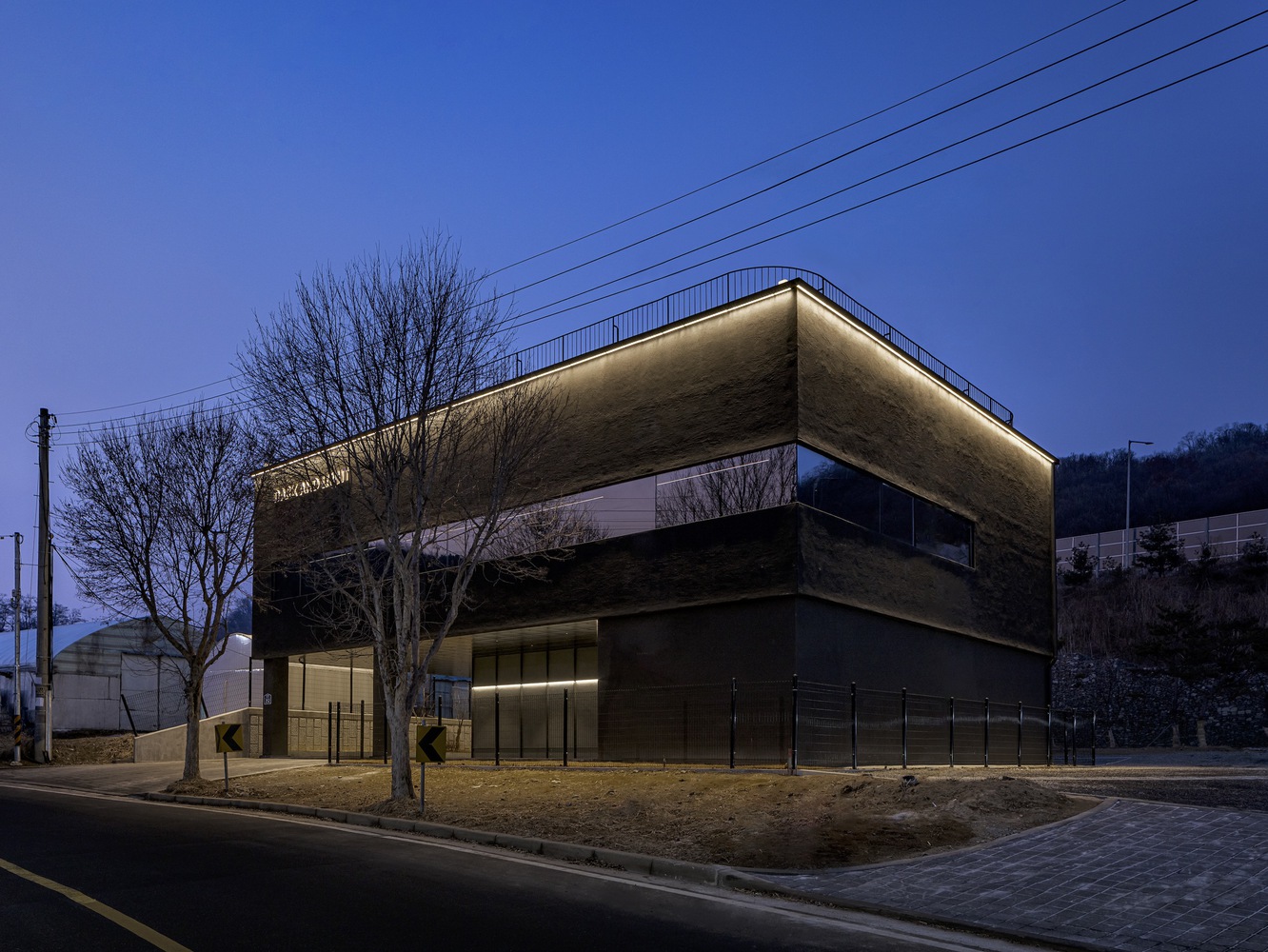 Plainoddity,韓國,西餐廳設計,餐廳設計案例,Dark and Light,意大利菜餐廳