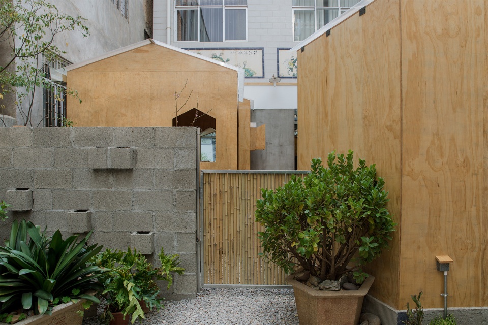 咖啡廳設計,咖啡廳設計案例,咖啡廳設計方案,咖啡廳裝修,咖啡館設計,茶飲店設計,雲南大理,嶼弎咖啡館,邊緣計劃建築工作室