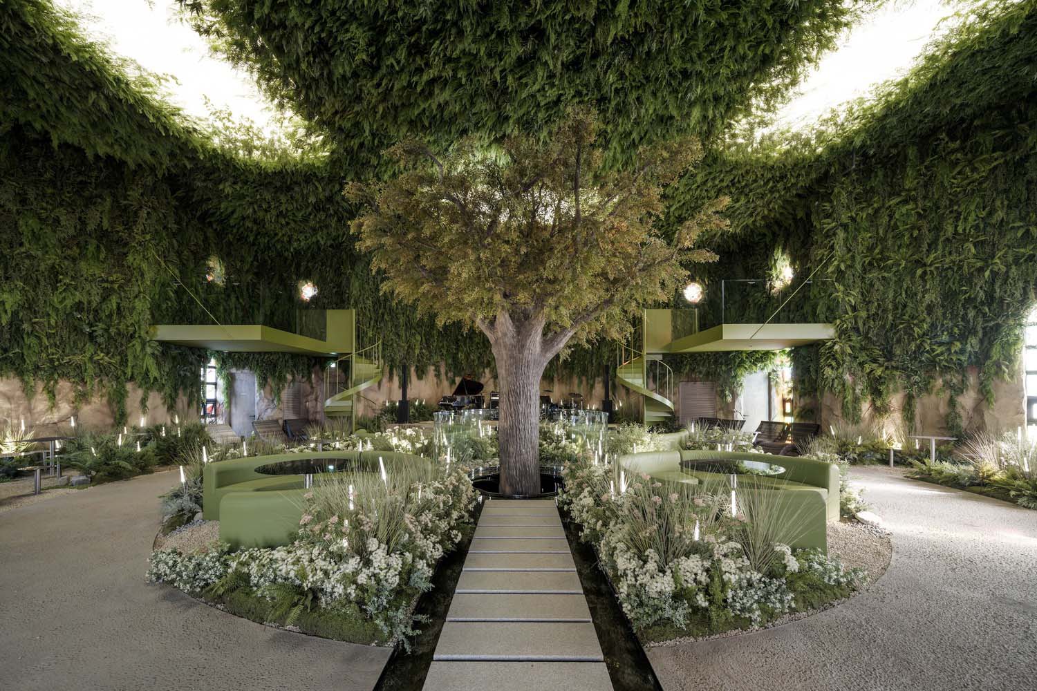 NONE SPACE,首爾,咖啡廳設計案例,咖啡廳裝修,MADE LIM 咖啡廳,教堂改造,咖啡廳設計方案,建築改造