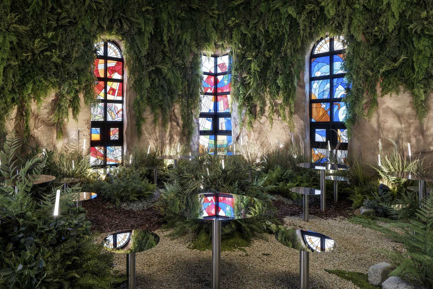 NONE SPACE,首爾,咖啡廳設計案例,咖啡廳裝修,MADE LIM 咖啡廳,教堂改造,咖啡廳設計方案,建築改造