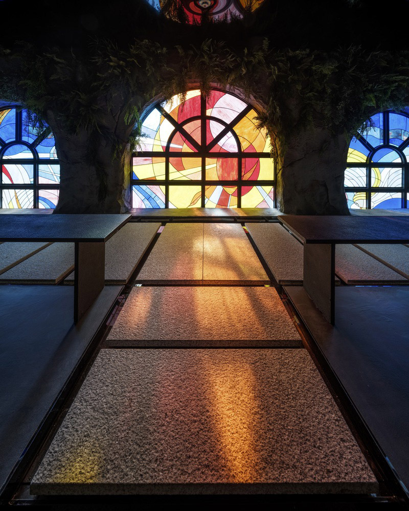 NONE SPACE,首爾,咖啡廳設計案例,咖啡廳裝修,MADE LIM 咖啡廳,教堂改造,咖啡廳設計方案,建築改造