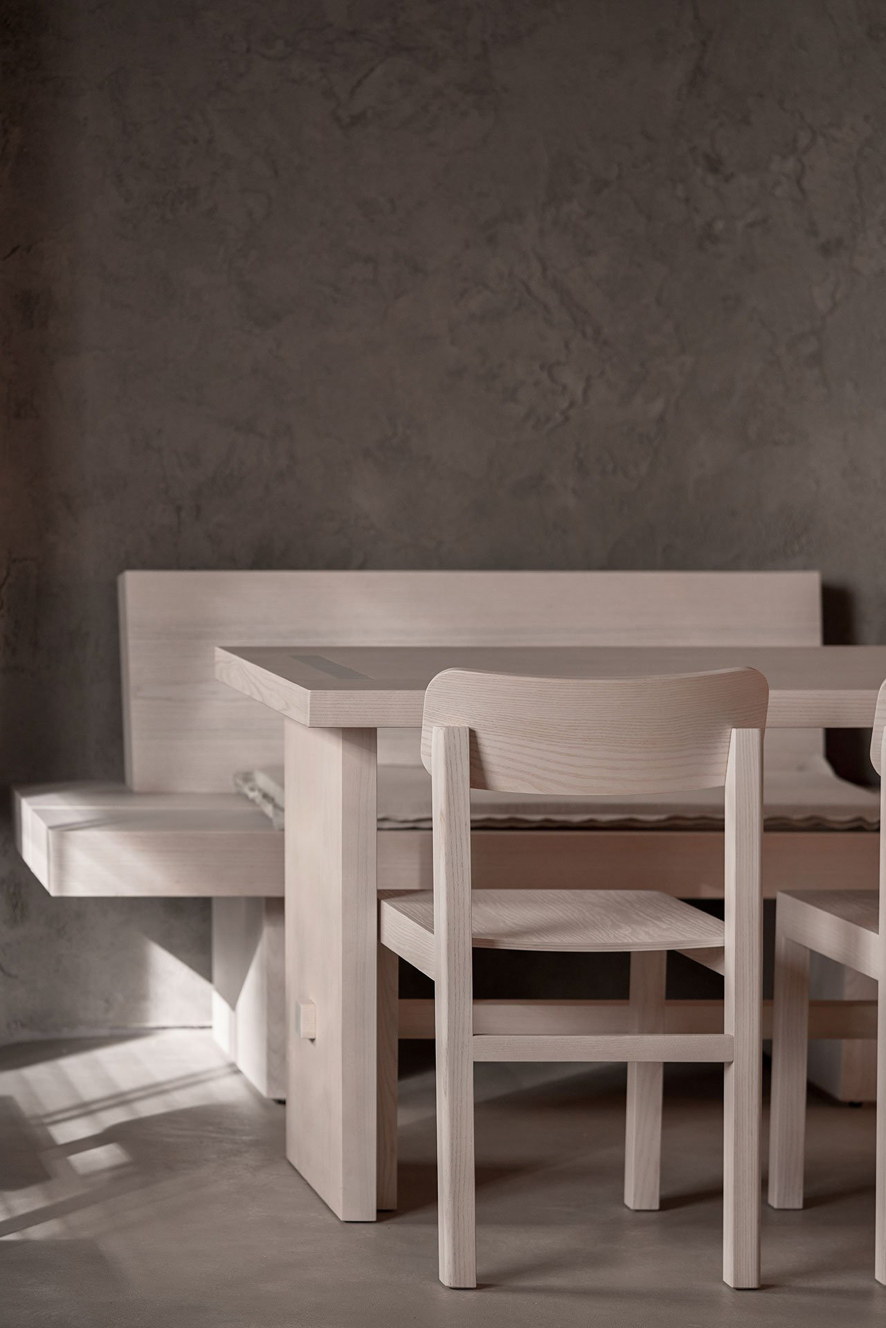 海鮮餐廳設計,餐廳設計案例,原木色,酒吧設計方案,DA bureau,聖彼得堡,極簡主義,Porto 19海鮮餐廳