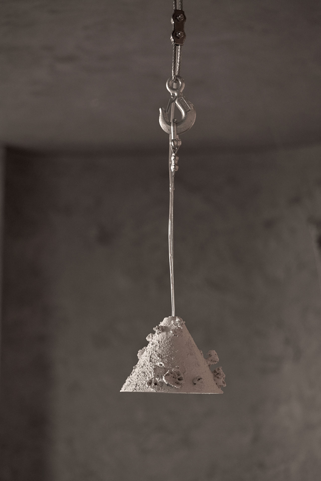 海鮮餐廳設計,餐廳設計案例,原木色,酒吧設計方案,DA bureau,聖彼得堡,極簡主義,Porto 19海鮮餐廳