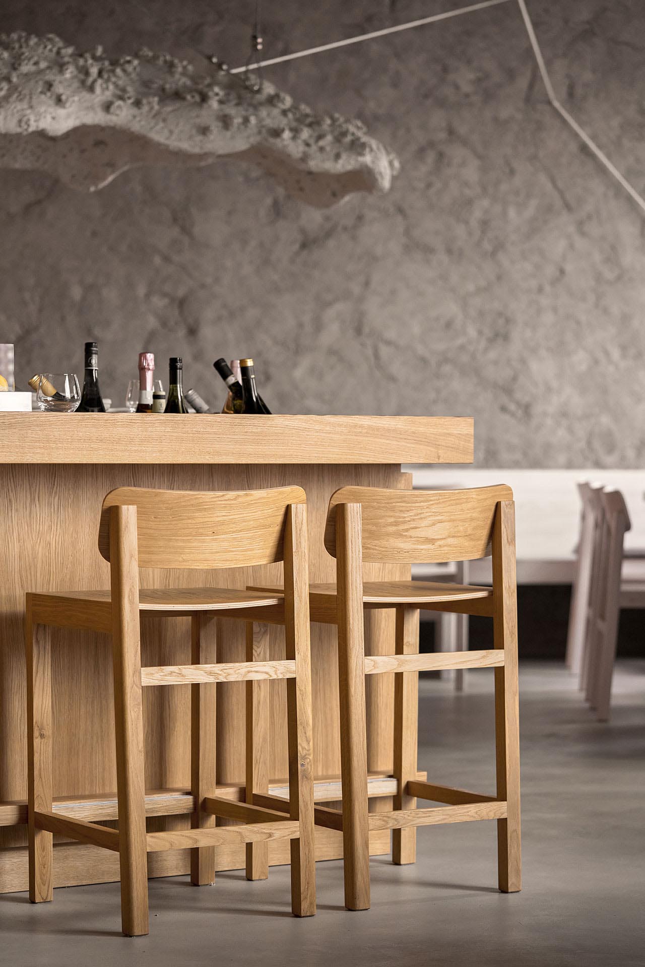 海鮮餐廳設計,餐廳設計案例,原木色,酒吧設計方案,DA bureau,聖彼得堡,極簡主義,Porto 19海鮮餐廳