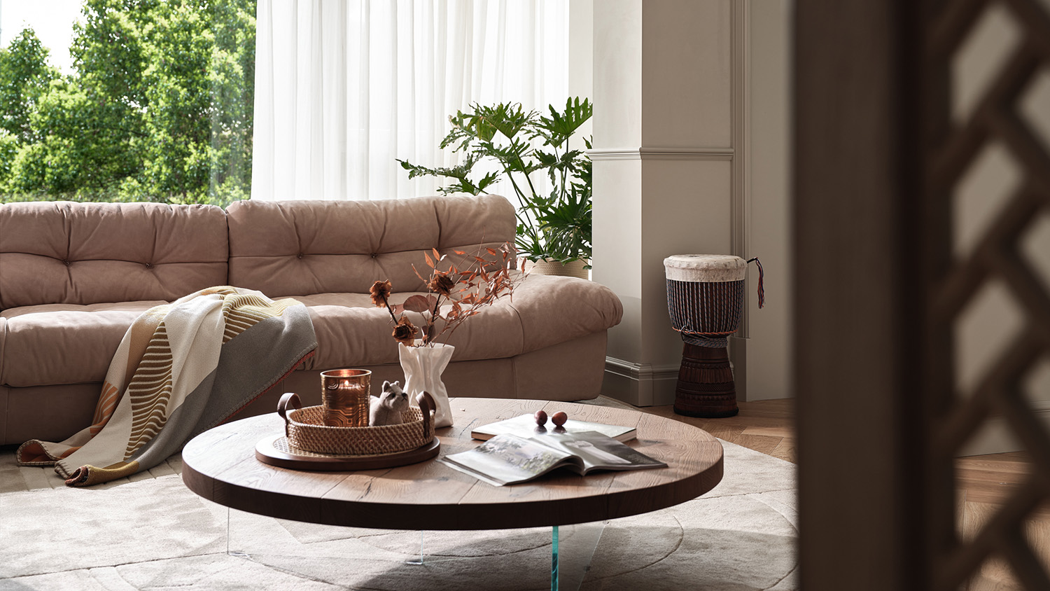 200㎡大平層設計,200㎡,住宅設計案例,住宅設計,法式風格住宅設計,現代法式風格住宅設計,大平層設計,南京西路中凱城市之光,大平層設計案例,大平層設計方案,南京西路大平層-藏有“半畝花田”,示覺設計