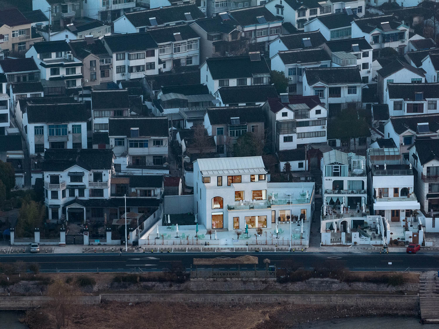 餐廳設計,餐吧設計,餐吧設計案例,餐吧設計方案,度假餐廳設計,休閑餐吧設計,蘇州,環湖公路邊的度假餐吧,楊楠,平介設計