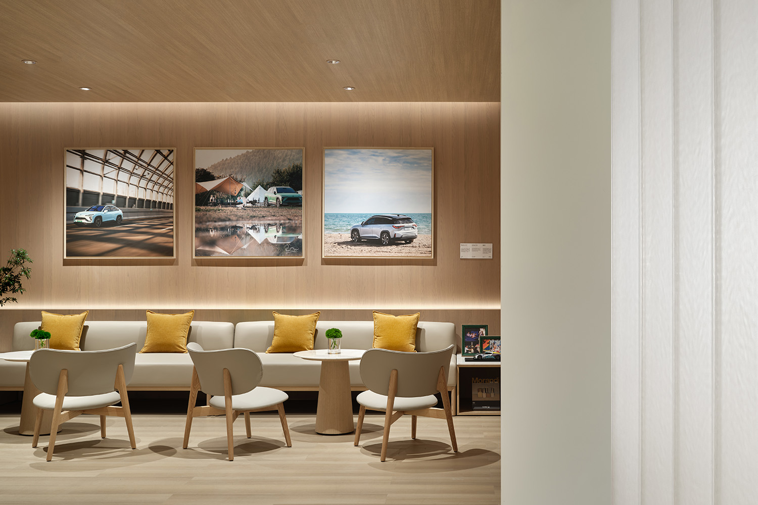 蔚來汽車展廳設計,展廳設計,汽車展廳設計,體驗店設計,展廳設計案例,展廳設計方案,汽車體驗店設計,汽車銷售店設計,長沙,蔚來交付中心梅溪新天地,泊赫設計