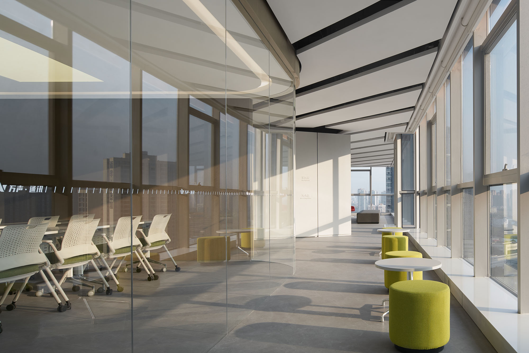 辦公室設計,地產公司辦公室設計,現代風格辦公室設計,辦公室設計方案,辦公室設計案例,辦公室改造,辦公室裝修,萬聲西南城市總部,成都,AND lab 納間建築設計