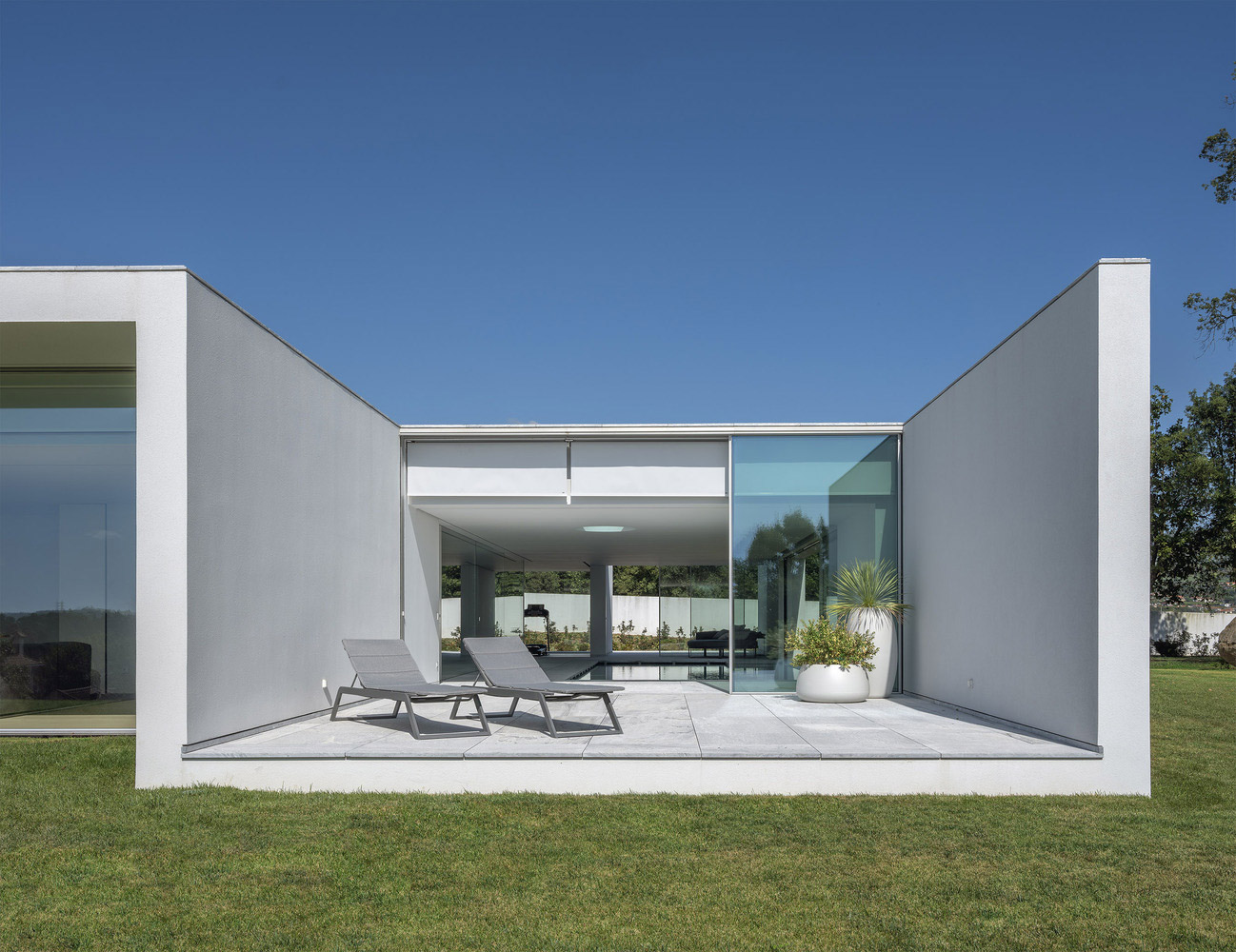 NOARQ,別墅設計,葡萄牙,聖蒂爾索,880㎡,別墅設計方案,國外別墅設計案例,極簡風格別墅,極簡主義