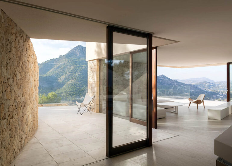 Nodopía Arquitectura y Diseño｜西班牙極簡美學海景別墅