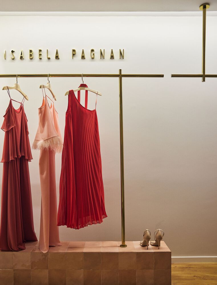 零售店設計,APB Oficina de Projetos,商店設計,服裝店設計方案,零售店設計案例,巴西,38㎡,時尚品牌服裝零售店,服裝店