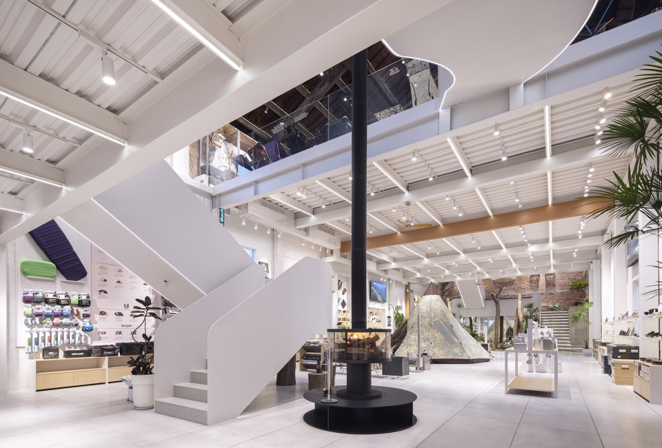 零售店設計,戶外產品集合店設計,戶外產品零售店,杭州戶外產品零售店,商店設計,BACKROAD戶外集合店E,杭州,杭州觀堂設計