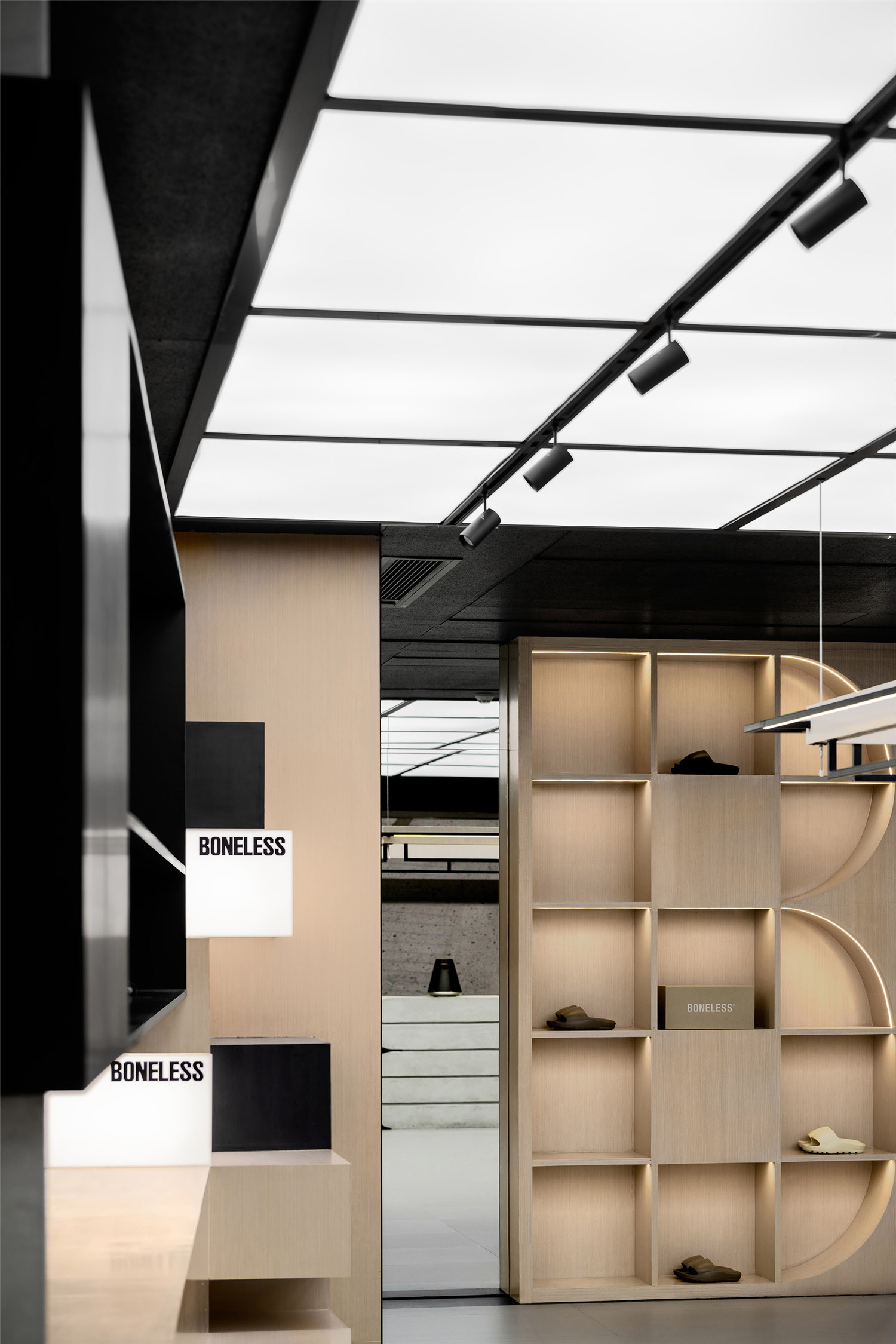 零售店設計,潮牌店設計,商店設計,商鋪設計,零售店設計方案,零售店設計案例,商鋪裝修,潮牌線下店設計,廣州,BONELESS線下店,蘑菇雲設計工作室