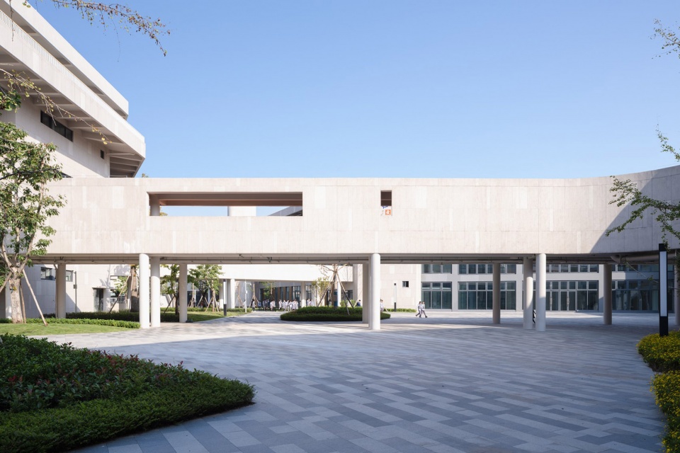 小學設計,學校設計,校園設計,學校設計案例,校園改造,學校裝修,中學設計,成都外國語學校仁壽校區,成都,江蘇中銳華東建築設計研究院有限公司榮朝暉工作室