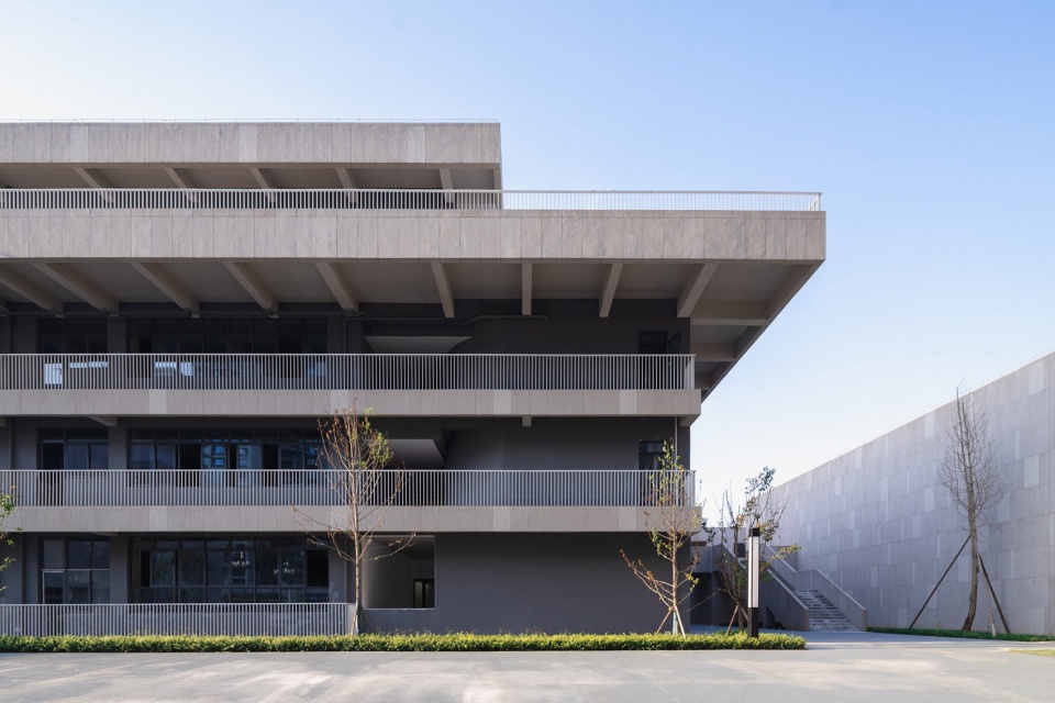 小學設計,學校設計,校園設計,學校設計案例,校園改造,學校裝修,中學設計,成都外國語學校仁壽校區,成都,江蘇中銳華東建築設計研究院有限公司榮朝暉工作室