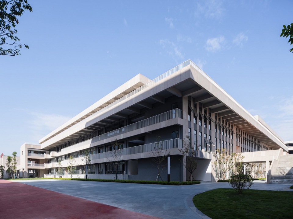 小學設計,學校設計,校園設計,學校設計案例,校園改造,學校裝修,中學設計,成都外國語學校仁壽校區,成都,江蘇中銳華東建築設計研究院有限公司榮朝暉工作室