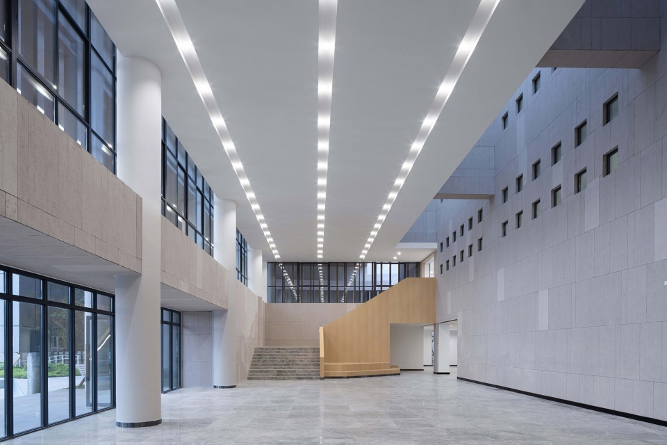 小學設計,學校設計,校園設計,學校設計案例,校園改造,學校裝修,中學設計,成都外國語學校仁壽校區,成都,江蘇中銳華東建築設計研究院有限公司榮朝暉工作室