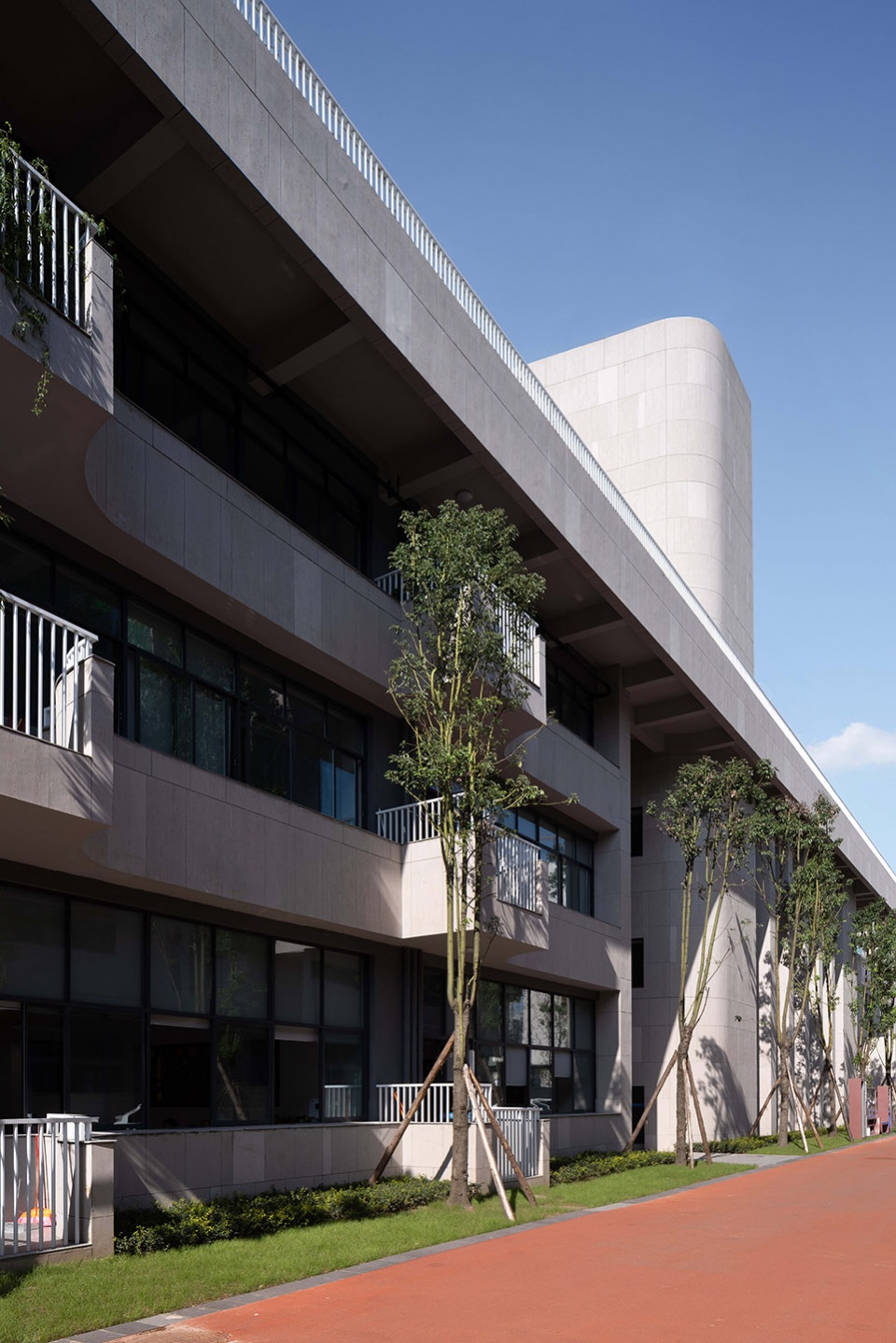 小學設計,學校設計,校園設計,學校設計案例,校園改造,學校裝修,中學設計,成都外國語學校仁壽校區,成都,江蘇中銳華東建築設計研究院有限公司榮朝暉工作室