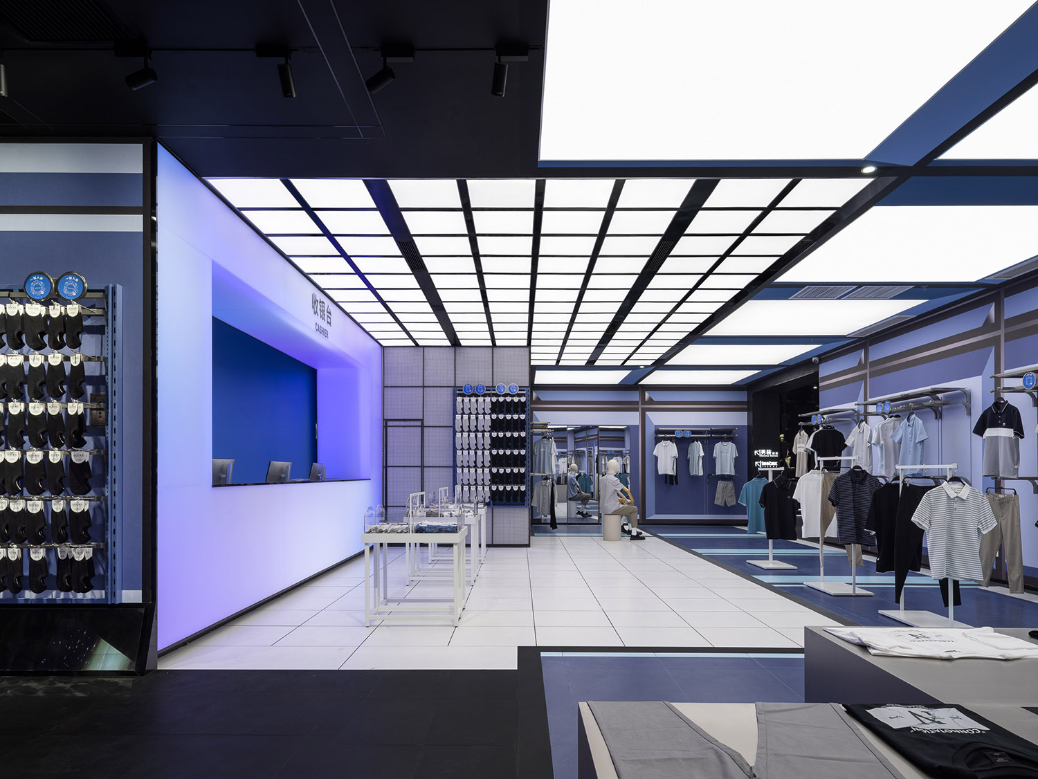 服裝店設計,零售店設計,服裝零售店設計,服裝店設計案例,服裝店設計方案,旗艦店設計,服裝概念店,服裝旗艦店,長沙,以純旗艦店,唯想國際,李想