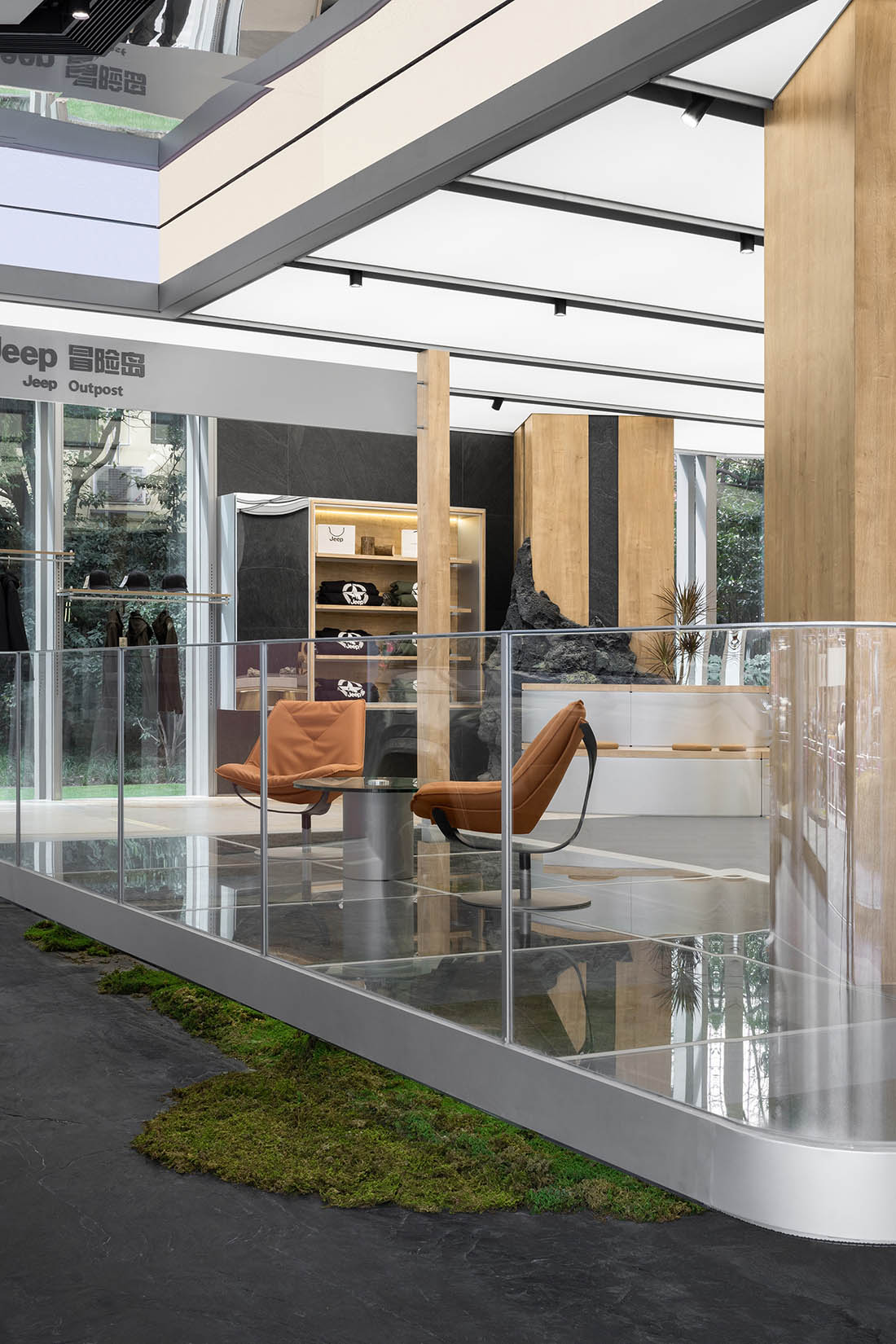 展廳設計,汽車展廳設計,展廳設計案例,展廳設計方案,體驗店設計,汽車體驗店設計,Jeep汽車展廳,Jeep全球首家旗艦體驗中心,上海,Jeep探享中心,旗艦店設計,汽車銷售店設計,INGROUP