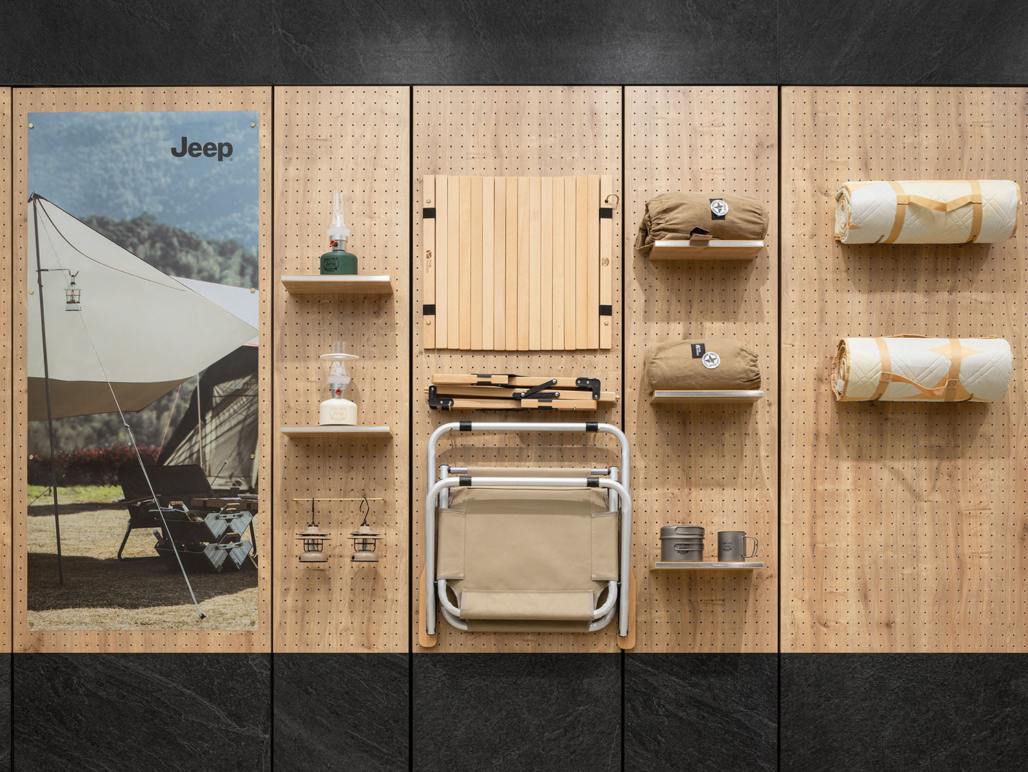 展廳設計,汽車展廳設計,展廳設計案例,展廳設計方案,體驗店設計,汽車體驗店設計,Jeep汽車展廳,Jeep全球首家旗艦體驗中心,上海,Jeep探享中心,旗艦店設計,汽車銷售店設計,INGROUP