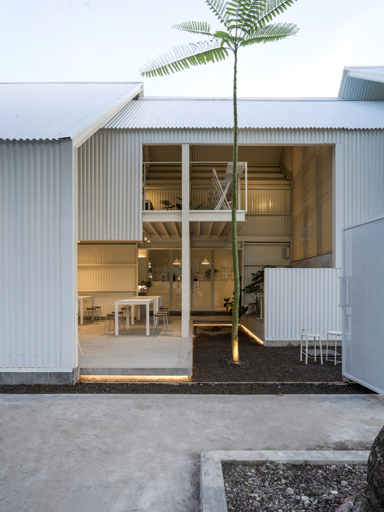 ANTI,咖啡廳設計案例,咖啡店設計,印尼,MAWU 咖啡廳,辦公室設計,咖啡廳設計,咖啡店設計案例,創意咖啡店