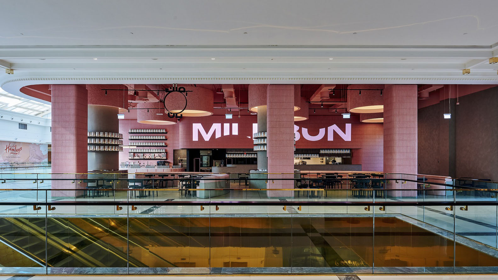 Rabih Geha Architects,卡塔爾,快餐店設計,餐廳設計案例,MILK BUN,休閑餐廳設計