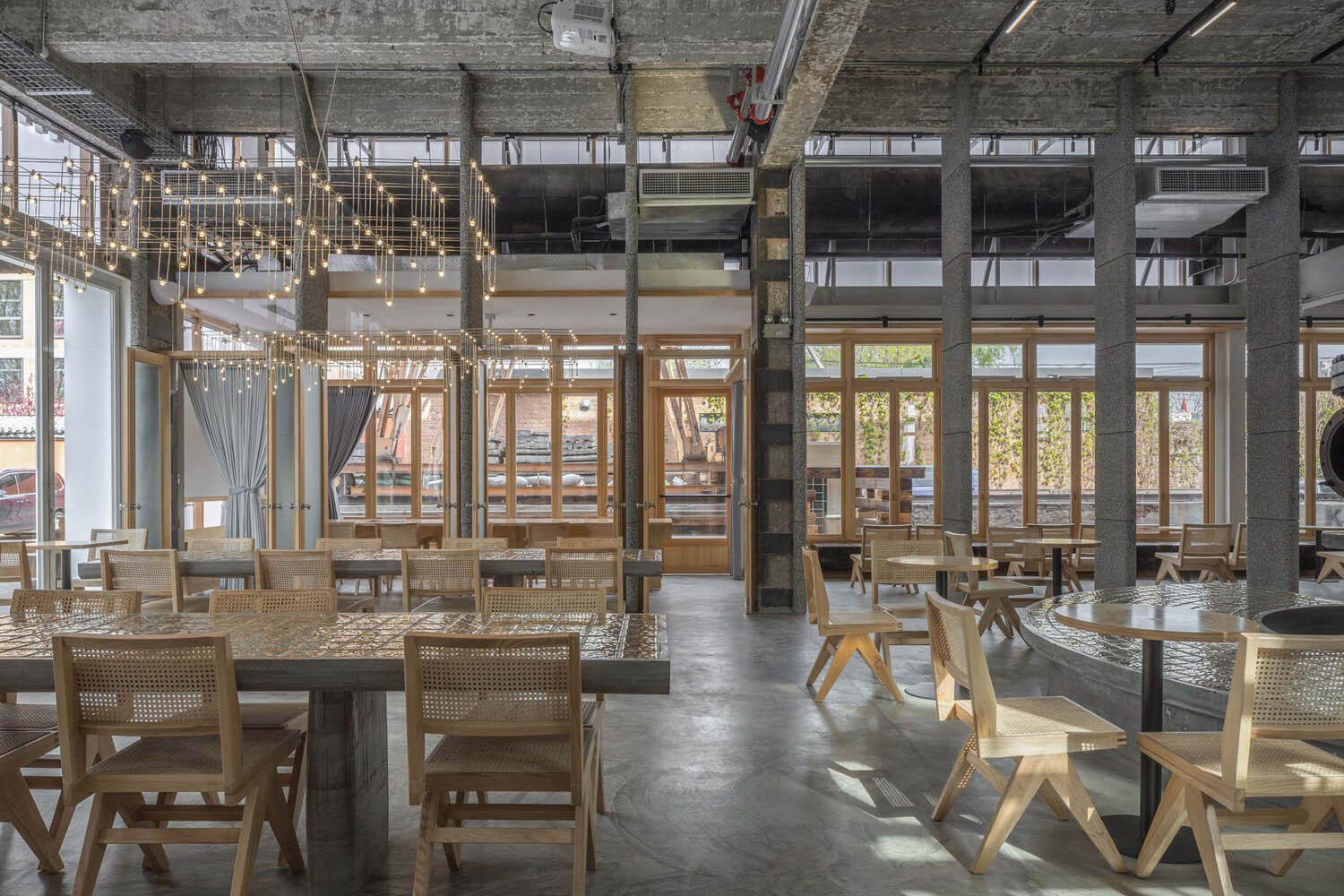 北京咖啡店設計,咖啡店設計,咖啡店設計案例,北京咖啡店,空間站建築師事務所,MONOLOGO,謨農咖啡,375㎡,咖啡廳設計,北京751創意園,北京謨農咖啡,空間站事務所