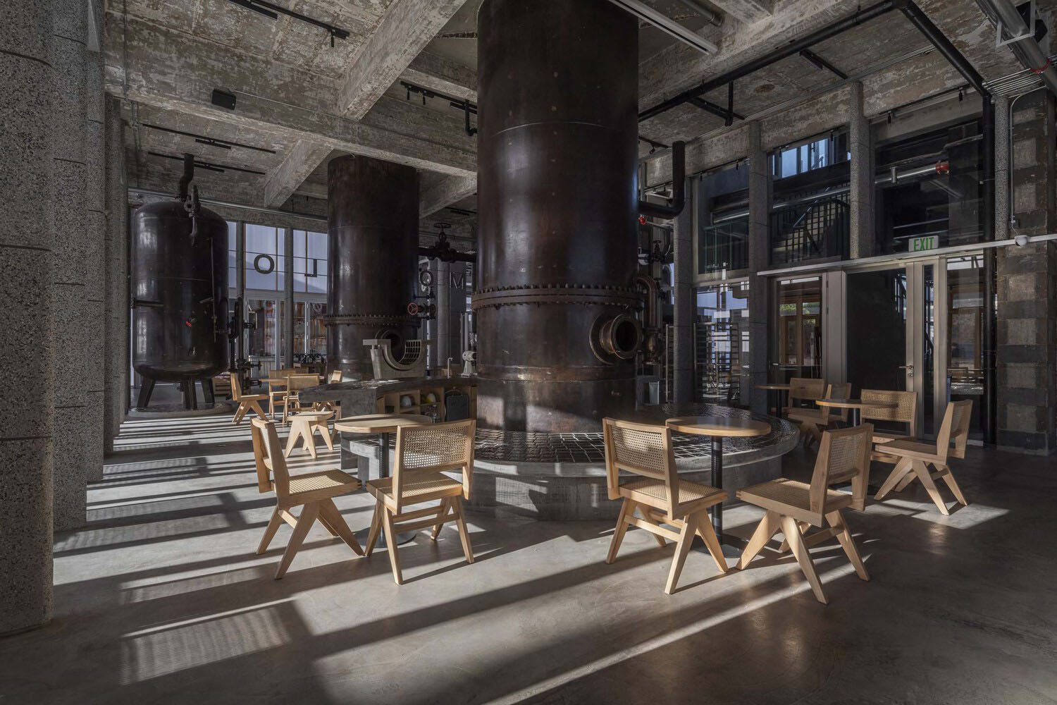 北京咖啡店設計,咖啡店設計,咖啡店設計案例,北京咖啡店,空間站建築師事務所,MONOLOGO,謨農咖啡,375㎡,咖啡廳設計,北京751創意園,北京謨農咖啡,空間站事務所