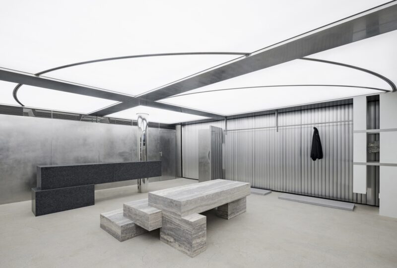 COV Corp | 440㎡,首爾麻浦OY時尚品牌服裝零售店