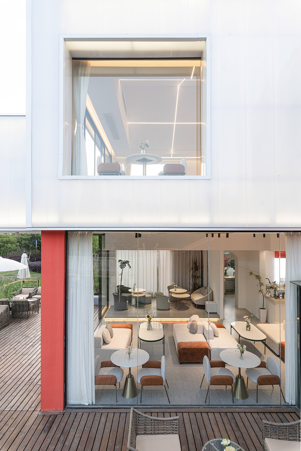 咖啡廳設計,咖啡館設計,咖啡廳設計方案,咖啡廳設計案例,創意咖啡廳設計,網紅咖啡廳設計,蘇州,LIM咖啡運河公園店,有點建築