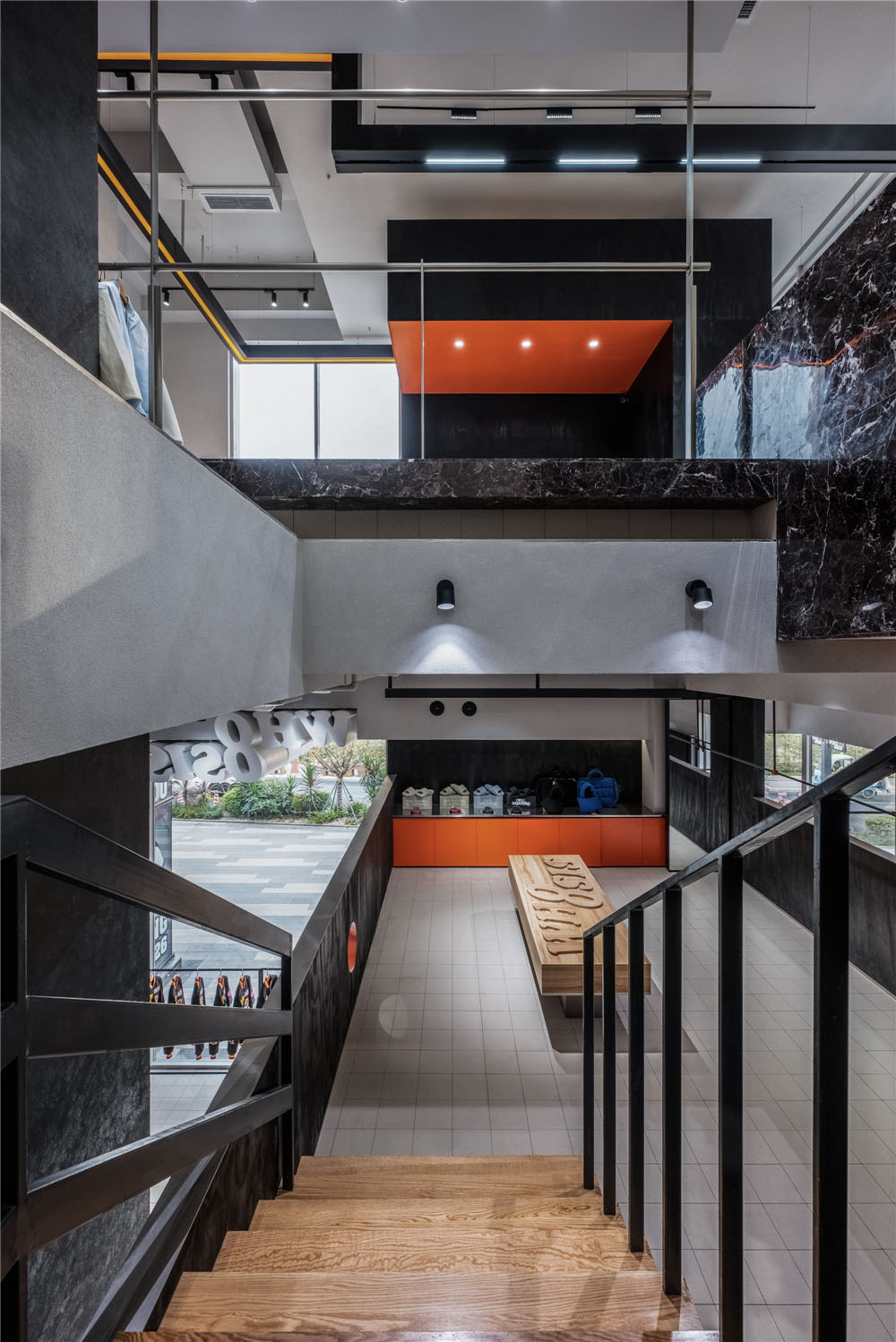 服裝店設計,男裝店設計,服裝店設計案例,服裝店設計方案,零售店設計,商店設計,服裝零售店設計,成都,WHOOSIS,未來以北工作室