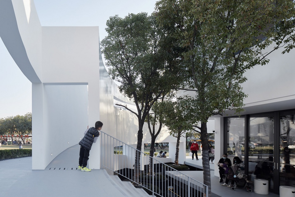 書店設計,公園書店設計,公園公共建築設計,建築設計,公園建築景觀設計,中山,紫馬嶺公園香山書房,廣東中山建築設計院股份有限公司