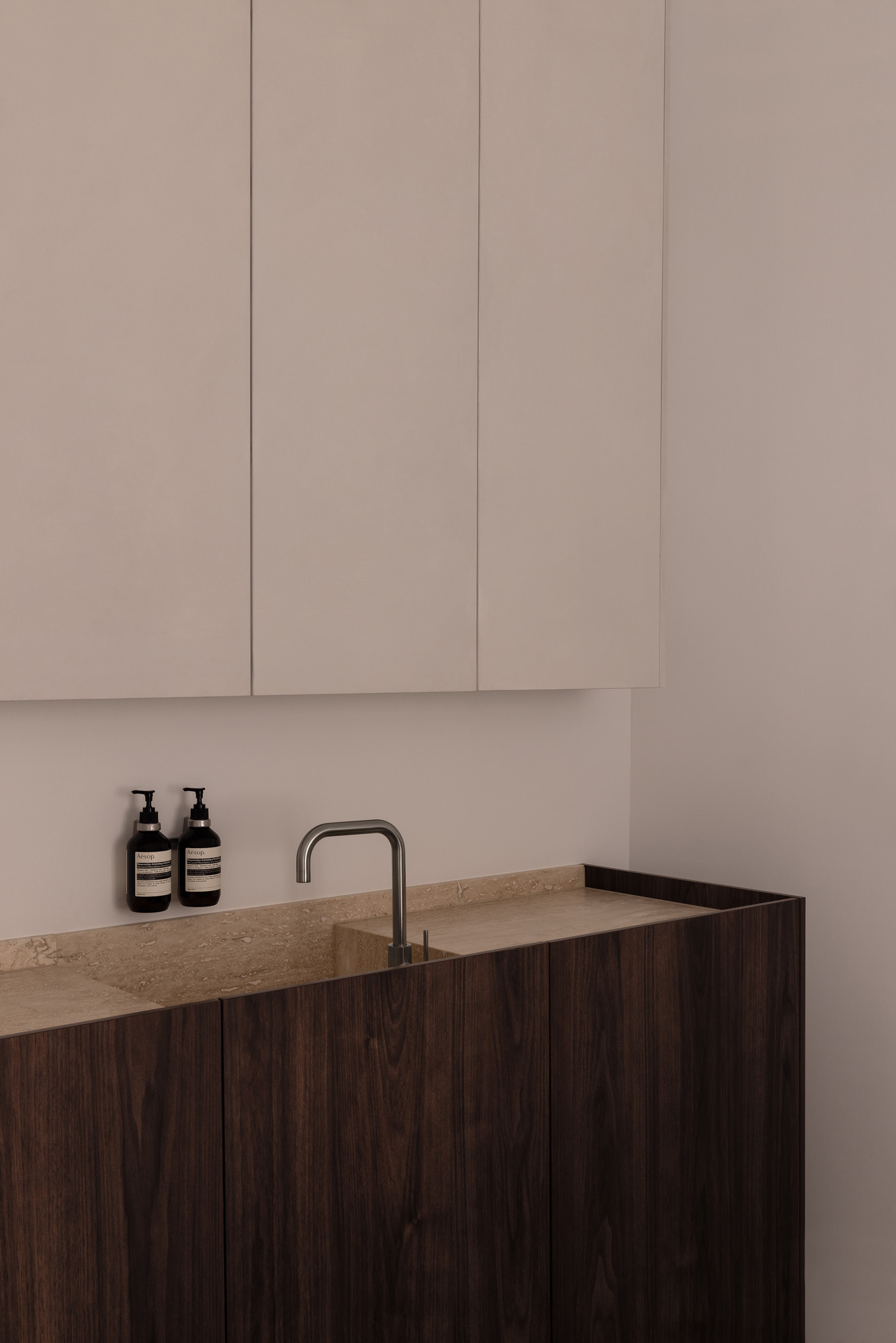 美容院設計,美容店設計,護膚店設計,美容院設計案例,Nickolas Gurtler,珀斯,美容診所,Thierry Mugler