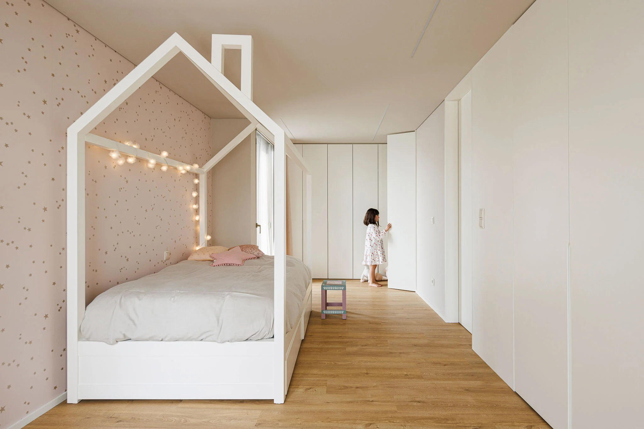 別墅設計,原木色別墅設計,Sandra Micaela Casinha Atelier,國外別墅設計案例,葡萄牙,波爾圖,別墅設計方案,庭院別墅