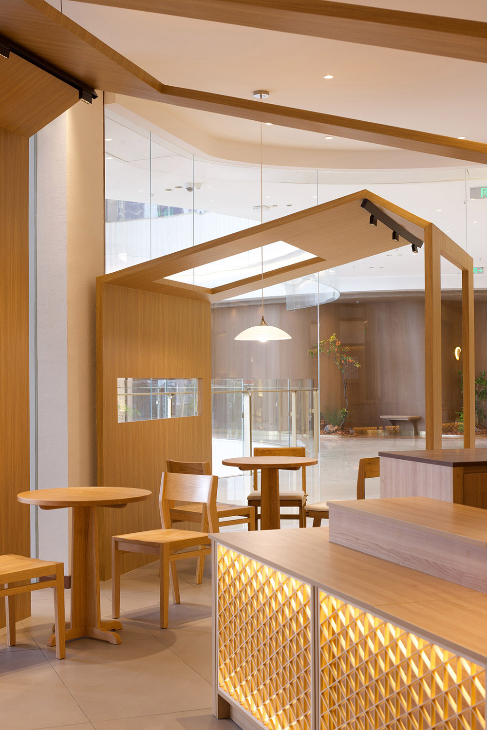 麵包店設計,甜品店設計,甜品店設計案例,甜品店設計方案,連鎖甜品店設計,創意店鋪設計,深圳,彬媽糖水超級總部店,勉強設計事務所