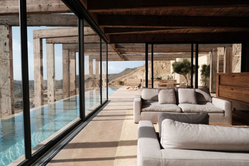 CLACLÁ Taller de Arquitectura | 500㎡，墨西哥洞穴般的侘寂美學山景別墅