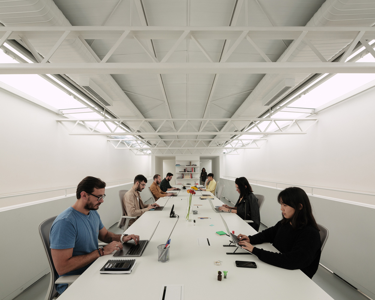 Undiú + Clara Werneck,巴西,190 m²,工作室,辦公室設計案例,極簡美學,極簡主義,米蘭美術館,美術館設計