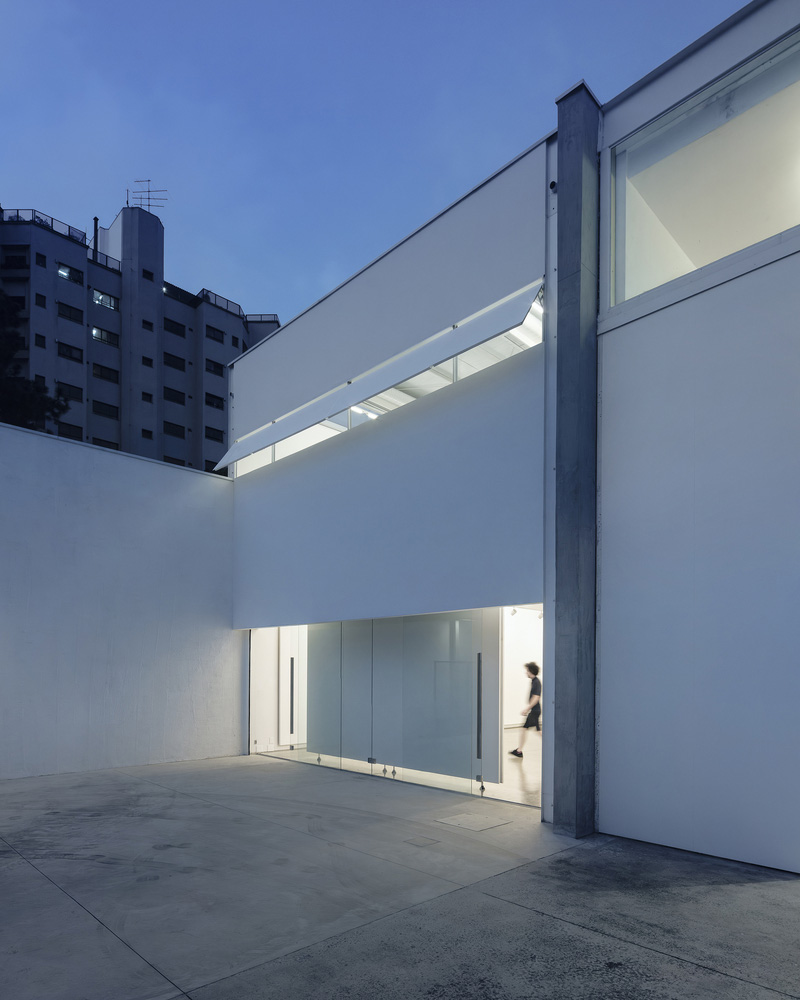 Undiú + Clara Werneck,巴西,190 m²,工作室,辦公室設計案例,極簡美學,極簡主義,米蘭美術館,美術館設計