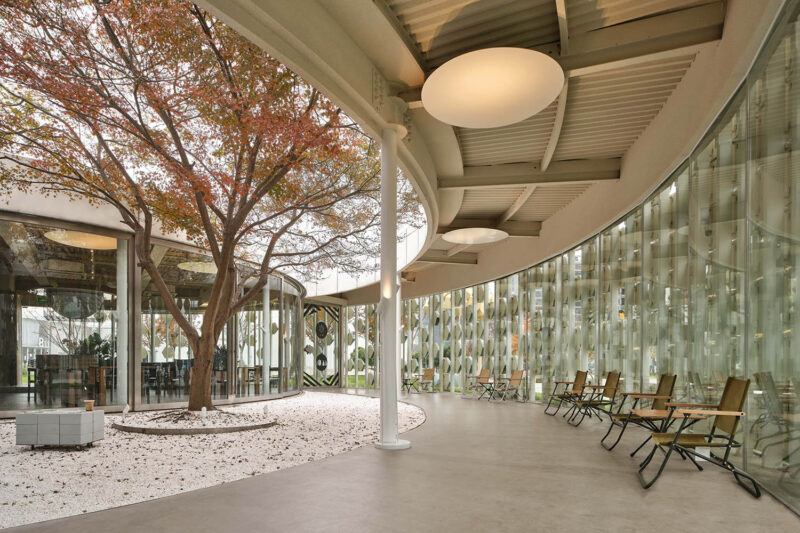 八荒設計 | 上海樹下的LOAM瓷屋咖啡