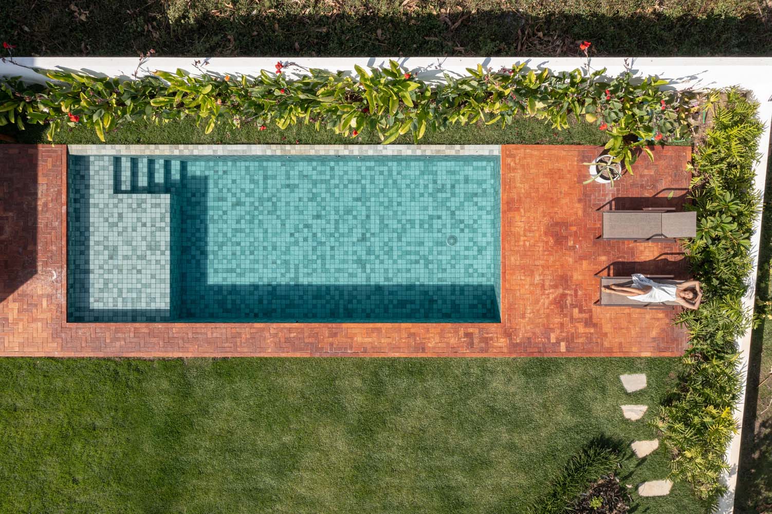 住宅設計,聯排別墅,別墅設計,紅磚別墅,Coletivo de Arquitetos,巴西,庭院別墅,300㎡