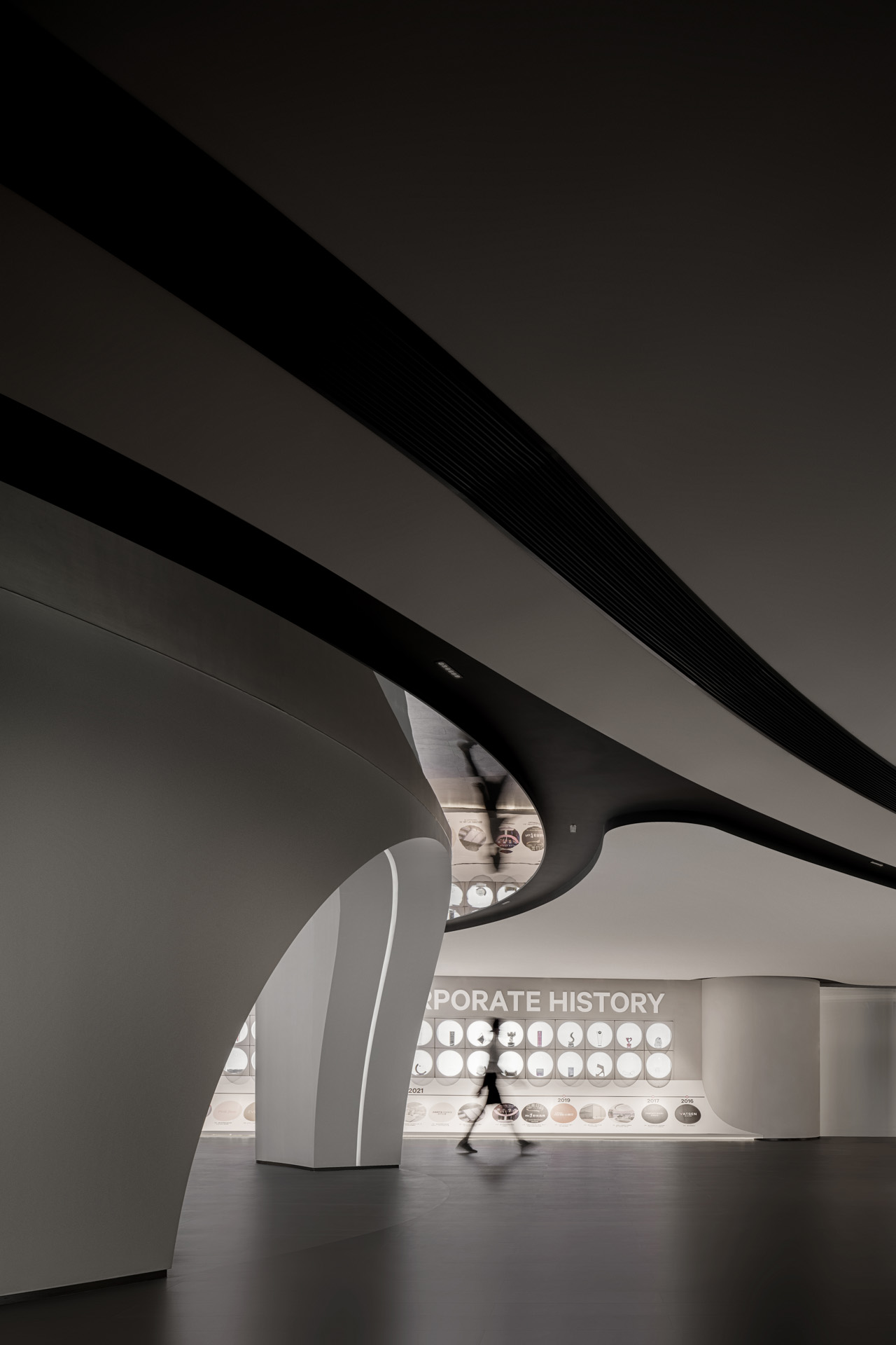 辦公室設計,美妝產品體驗中心設計,美妝公司辦公室設計,多功能空間設計,展廳設計,美妝產品展廳設計,商店設計,零售店設計,廣州,完美日記總部品牌體驗中心,Cityinno