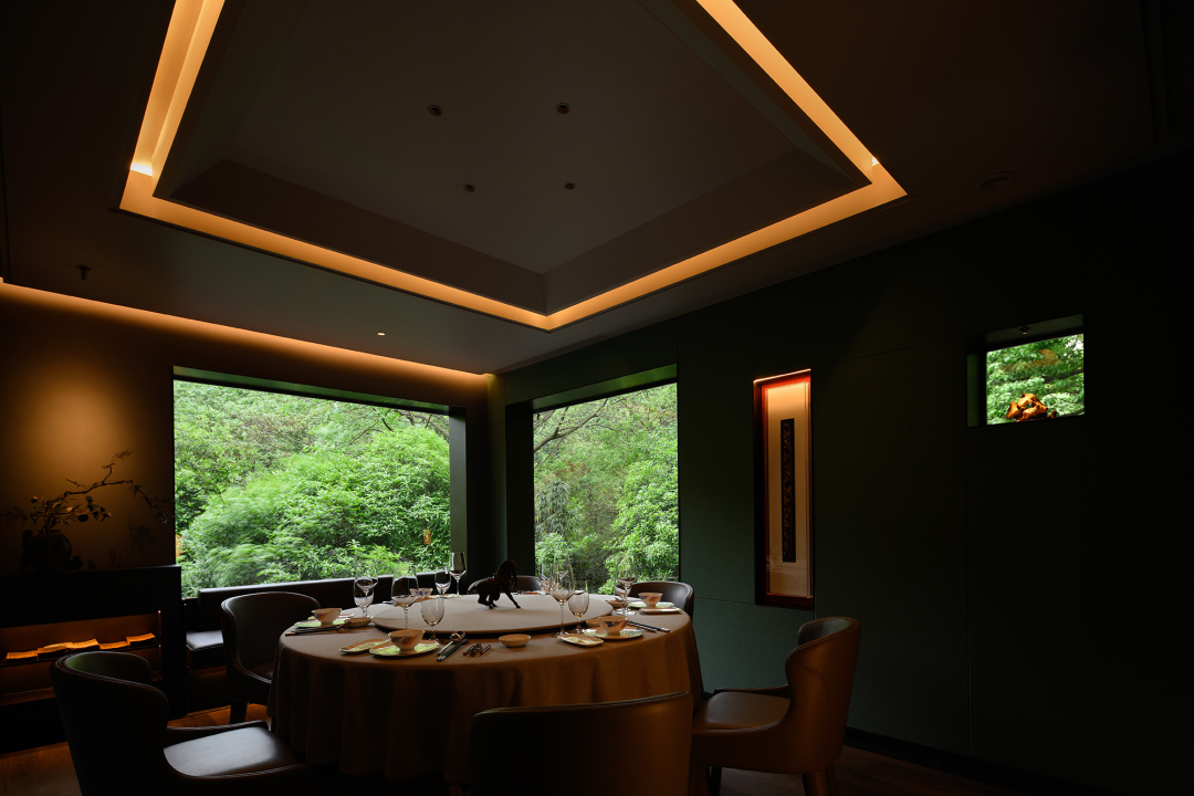 餐廳設計,高檔餐廳設計,壹方設計,中式餐廳設計,新中式餐廳,杭州,餐廳設計案例,杭州玉皇捌號,橖峪室內設計,杭州花敢當景觀,壹+品牌管理谘詢,胡澤