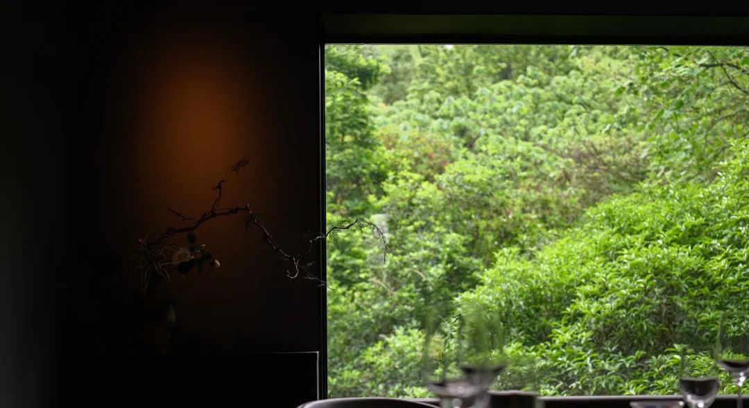 餐廳設計,高檔餐廳設計,壹方設計,中式餐廳設計,新中式餐廳,杭州,餐廳設計案例,杭州玉皇捌號,橖峪室內設計,杭州花敢當景觀,壹+品牌管理谘詢,胡澤