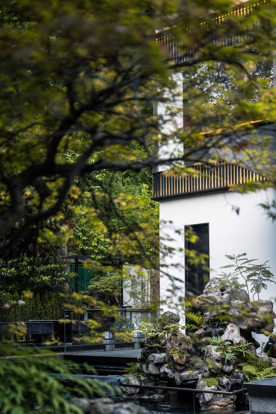 餐廳設計,高檔餐廳設計,壹方設計,中式餐廳設計,新中式餐廳,杭州,餐廳設計案例,杭州玉皇捌號,橖峪室內設計,杭州花敢當景觀,壹+品牌管理谘詢,胡澤