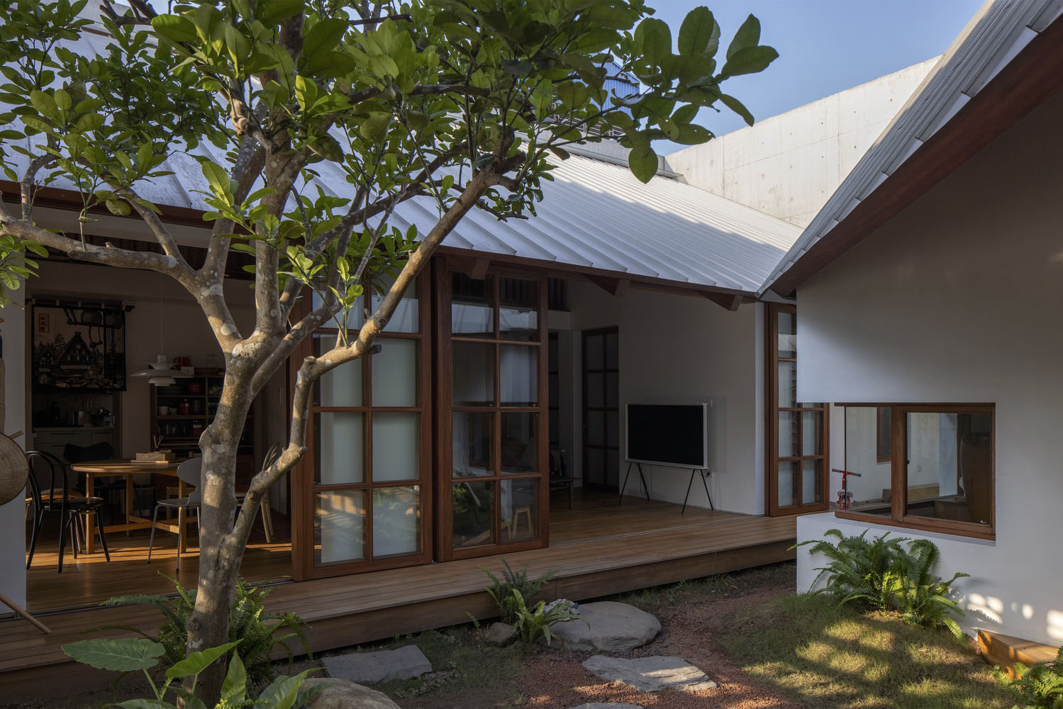 住宅設計,300㎡,庭院住宅設計,日式住宅設計案例,AHL architects,清水混凝土,越南,日式庭院,庭院設計