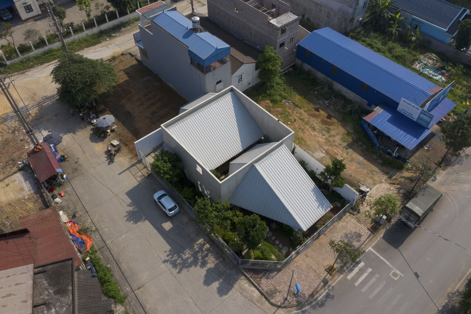 住宅設計,300㎡,庭院住宅設計,日式住宅設計案例,AHL architects,清水混凝土,越南,日式庭院,庭院設計