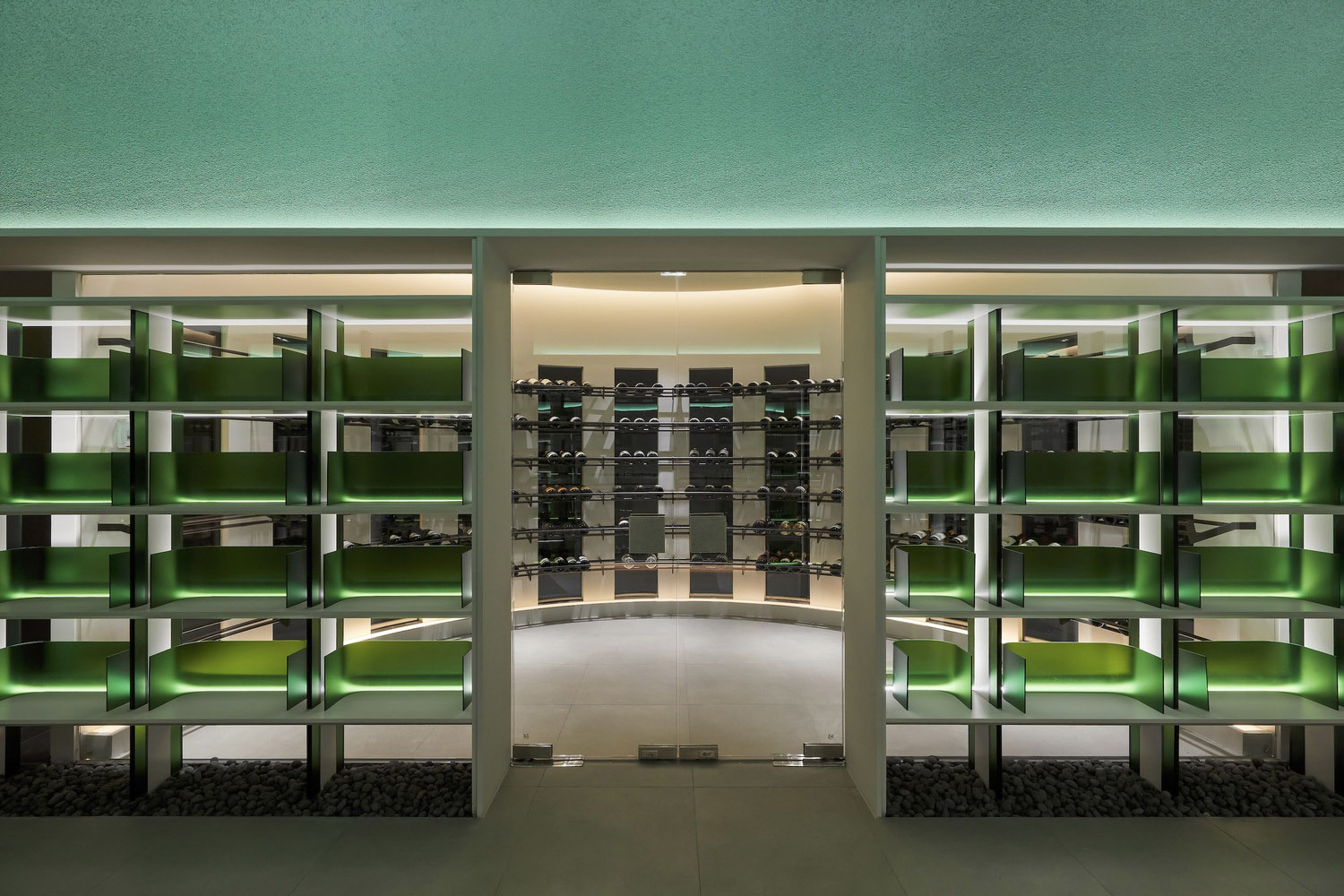 酒吧設計,酒吧設計案例,酒吧設計方案,酒吧裝修,Design Studio Maoom,創意酒吧,酒吧餐廳,MOWa酒吧餐廳,680㎡,韓國,首爾