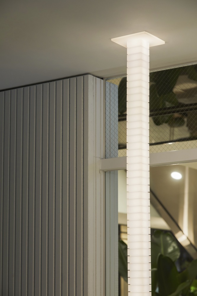 酒吧設計,酒吧設計案例,酒吧設計方案,酒吧裝修,Design Studio Maoom,創意酒吧,酒吧餐廳,MOWa酒吧餐廳,680㎡,韓國,首爾